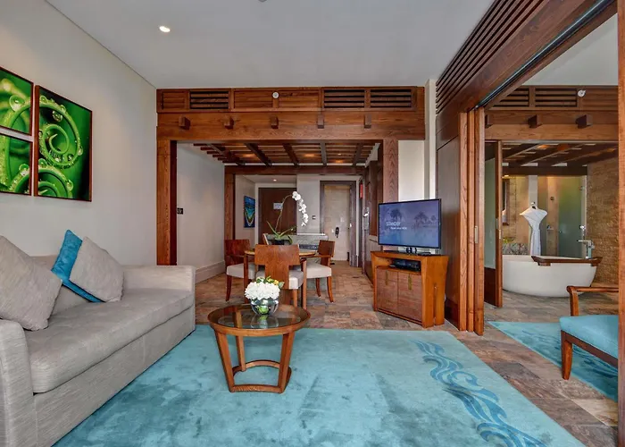 Sofitel Dubai The Palm & SpaResort Hotel